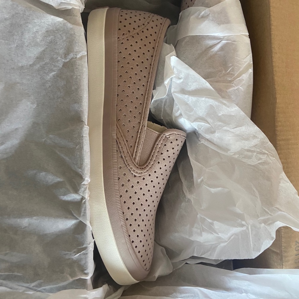 Sperry Seaside Perforated Slip-on Sneaker